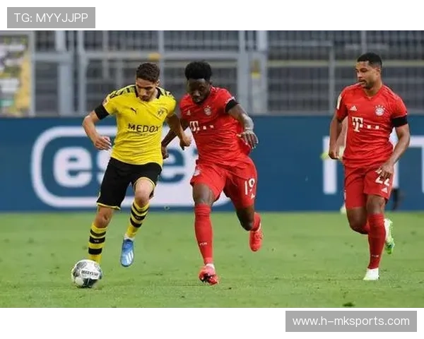 多特边路连线形成多次门前绝佳机会